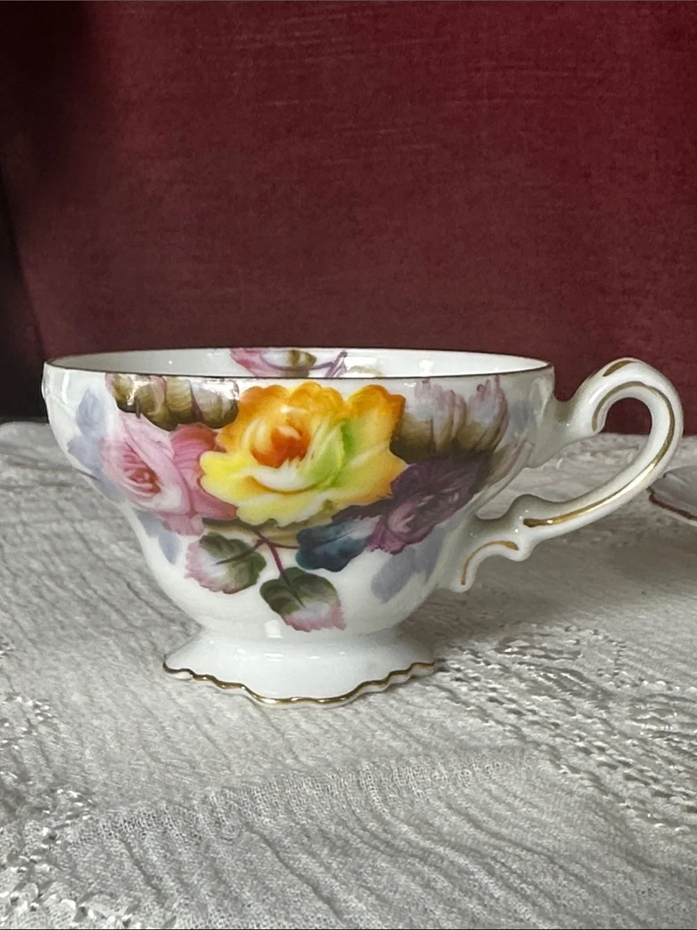 Vintage SAJI Occupied Japan Handpainted Rose Teacup & Saucer 🌹💛